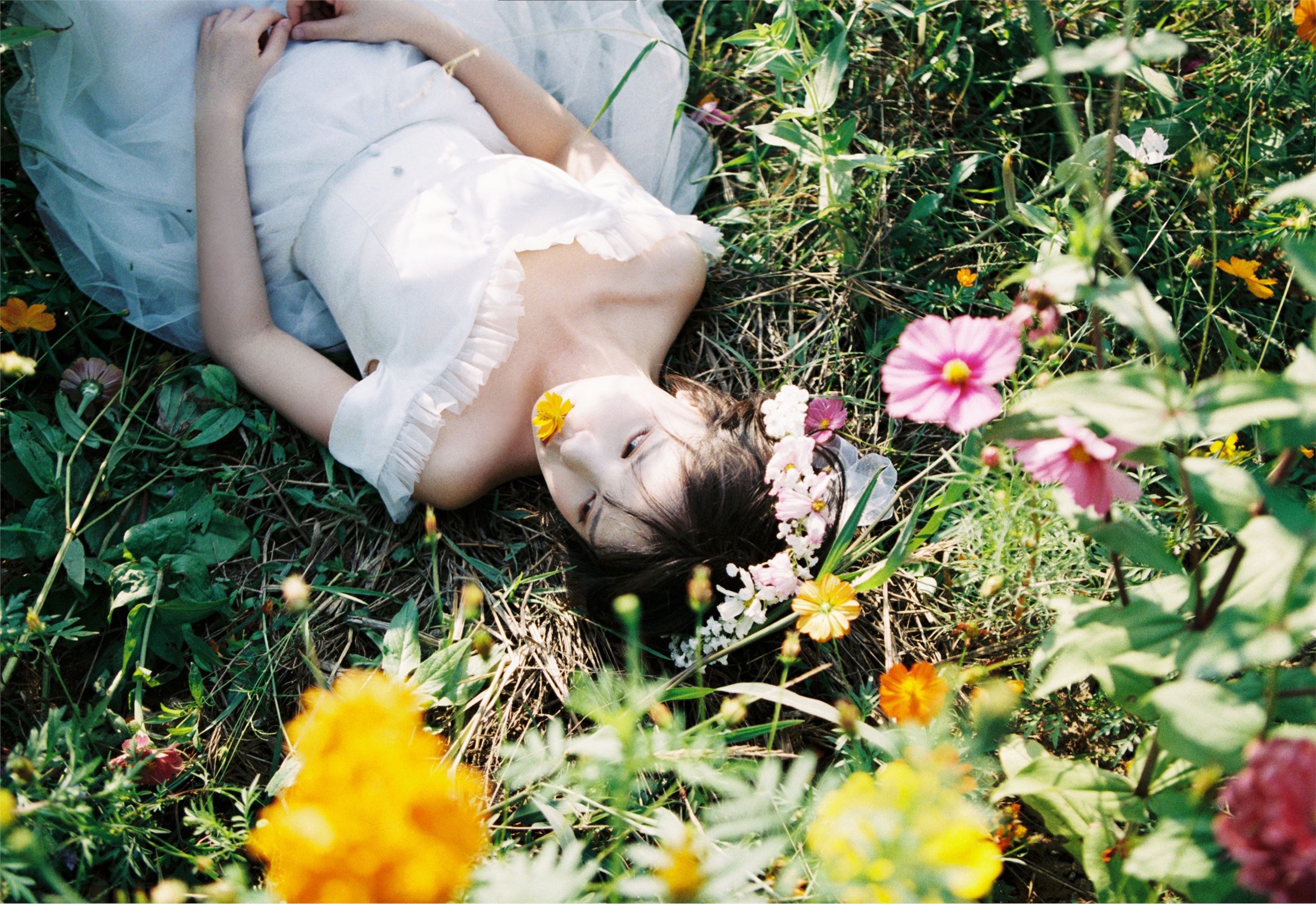 YITUYU艺图语 2025.01.31 少女情怀总是诗 雨一颗